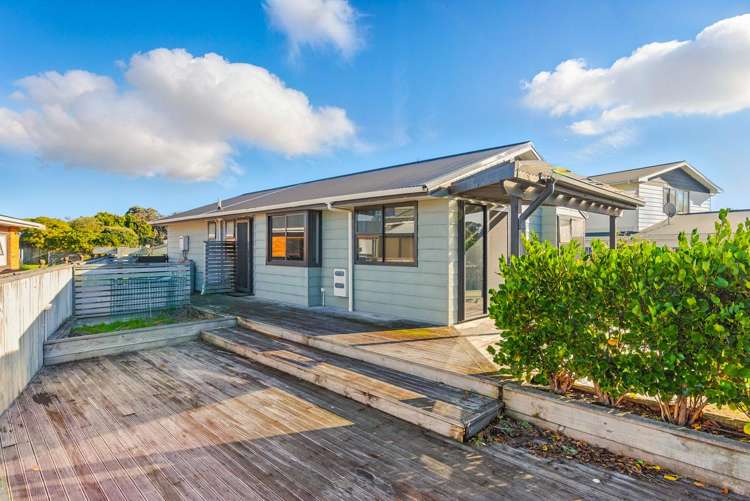 30 Eruini Street Waikanae Beach_10