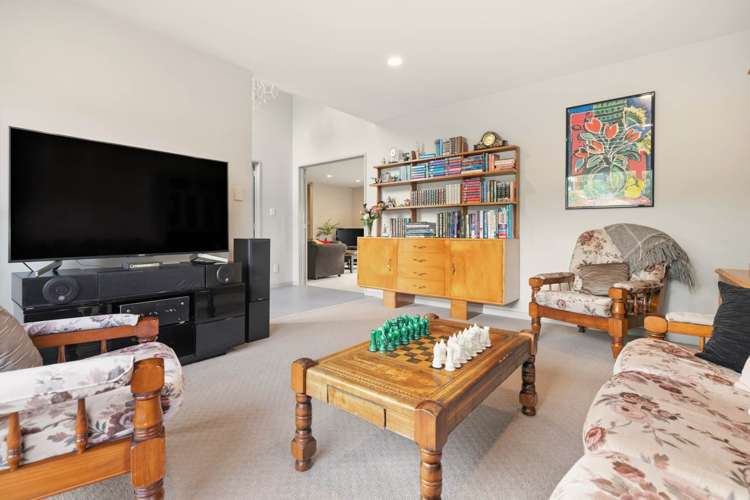 104 Waterside Drive Pyes Pa_14