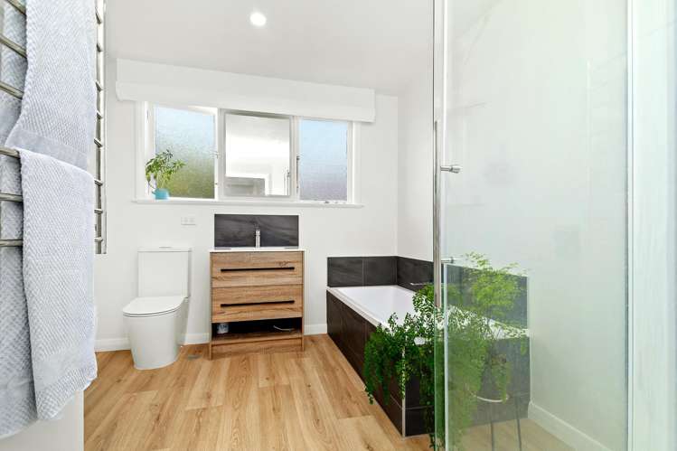 15 Waddington Drive_5