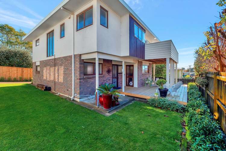 20a Seaview Road Otumoetai_22