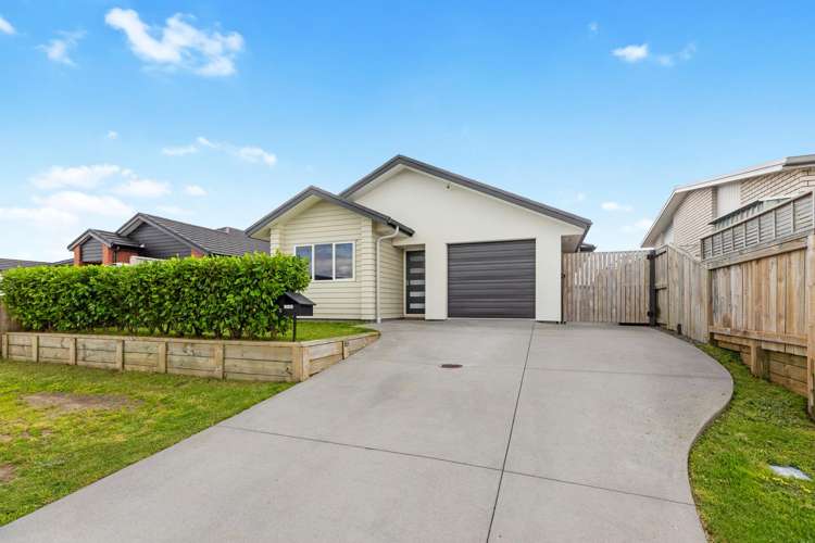 8 Komata Crescent Papamoa_1
