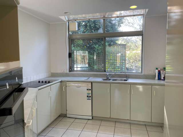 2/233 Forrest Hill Road Forrest Hill_3