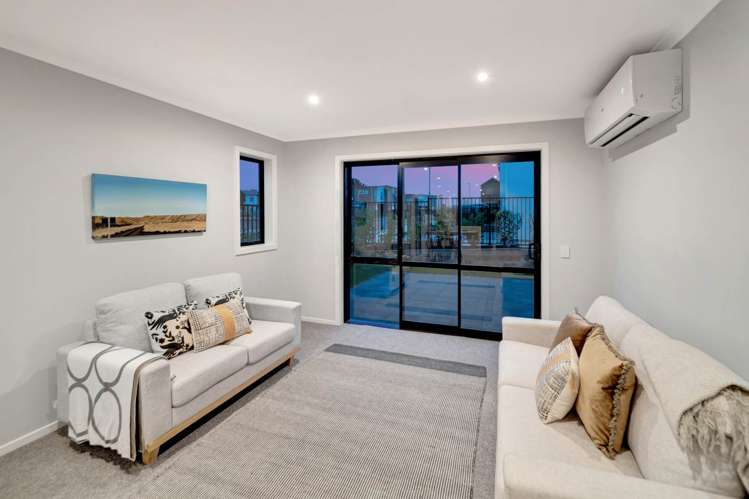 37 Paretaiuru Crescent Papakura_6