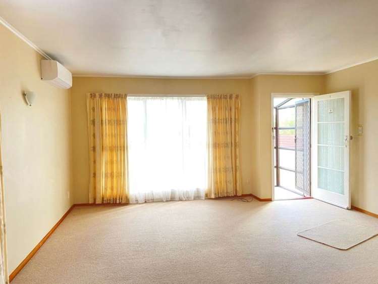 Pooley Street Pakuranga Heights_1