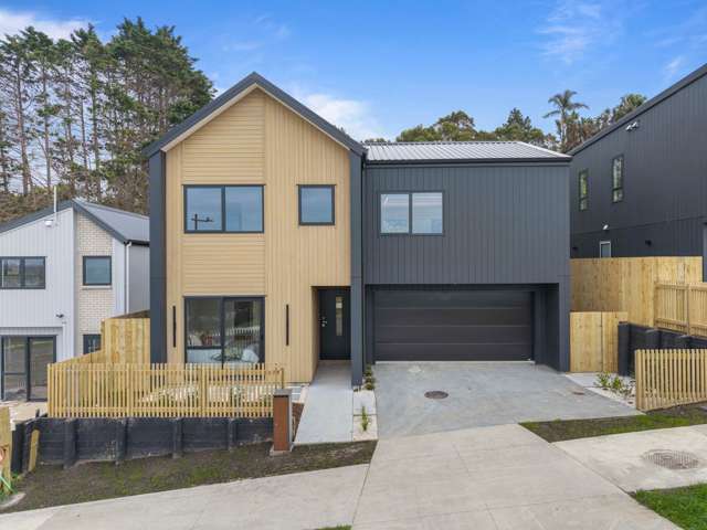 Premium Finish. Strathmill Lifestyle.