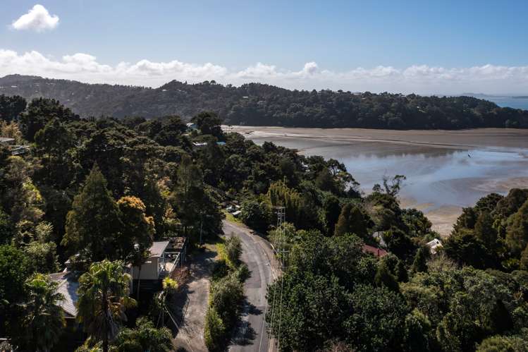 41 Laingholm Drive Laingholm_16