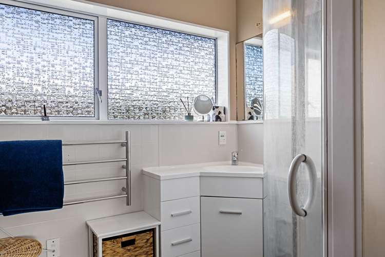 11 Pohutukawa Drive Opunake_20