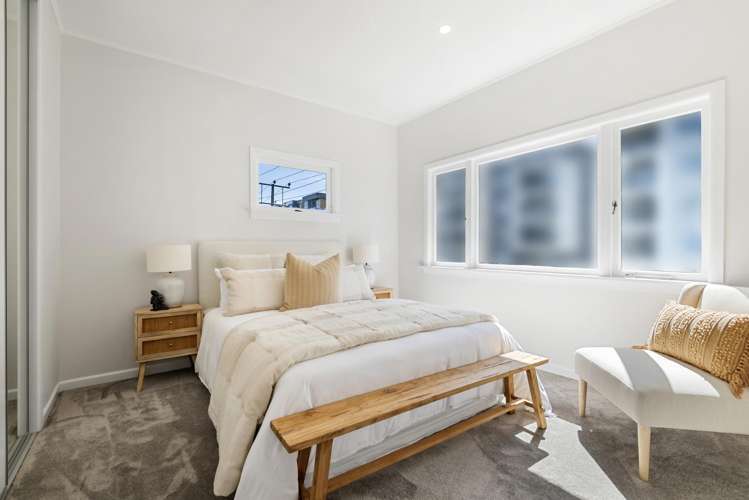 2/180 Lake Road Northcote_12