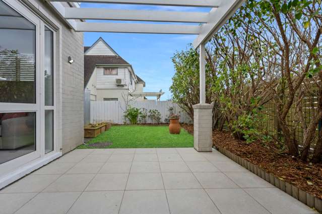 30 Hatfield Place Albany Heights_1