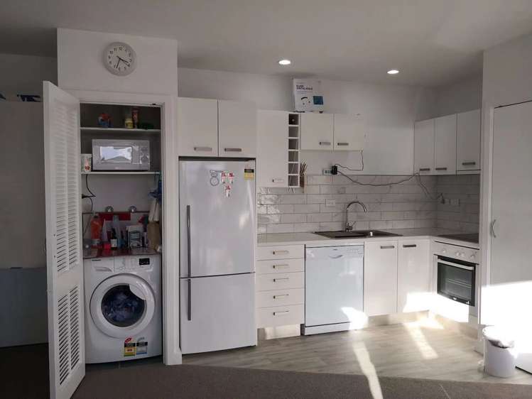 6b/125a Hobson Street Auckland Central_1