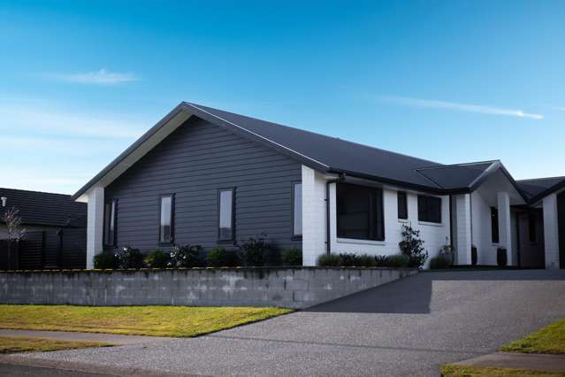 Luxury Living With A Self-Contained Unit!