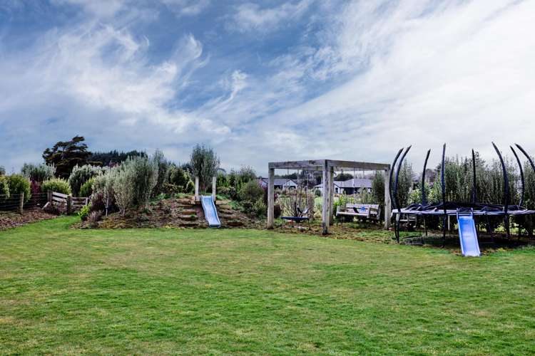 29 Ochail Way Otatara_37