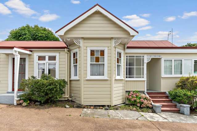 Charming Duplex