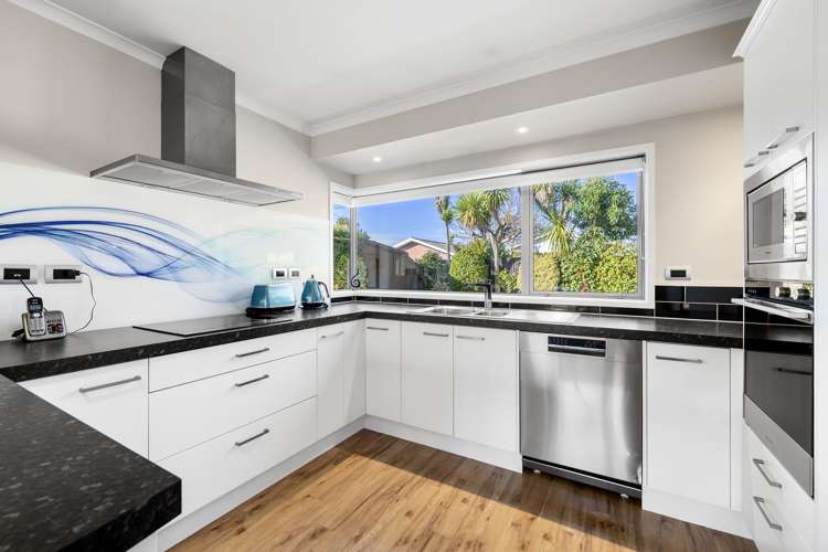 320 Pages Road Wainoni_5