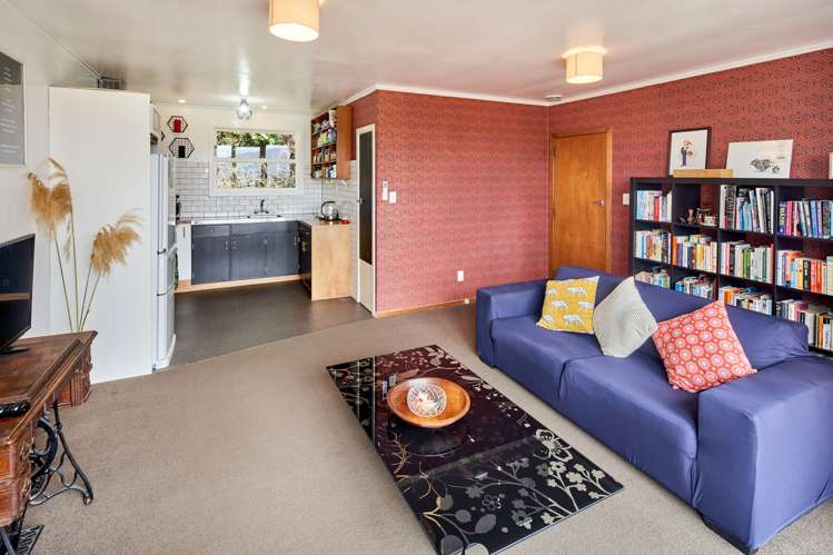 16 Voltaire Street Karori_17