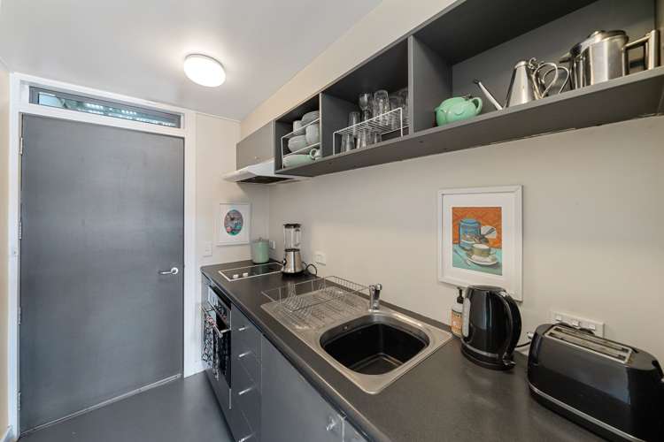 22/8 Leeds Street Te Aro_4
