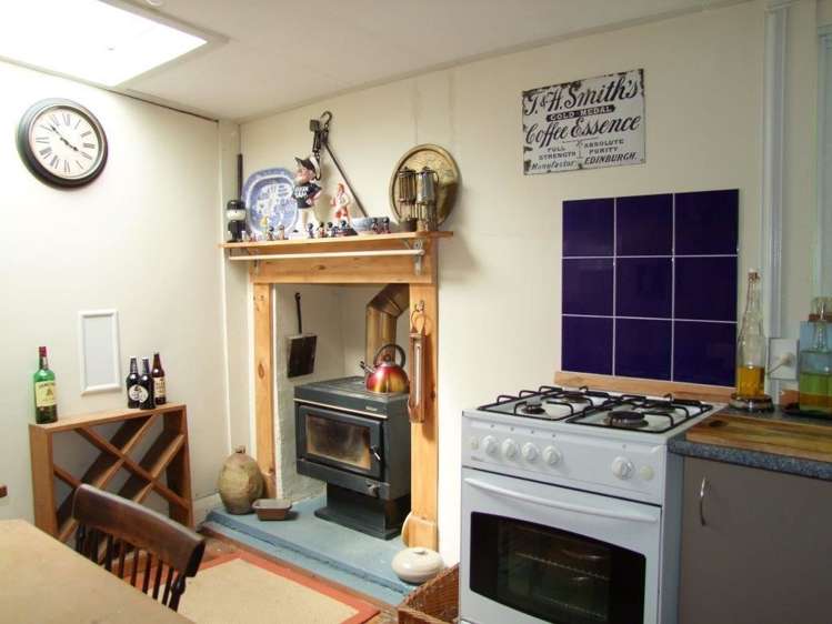 37 Whitehaven Street Lawrence_6