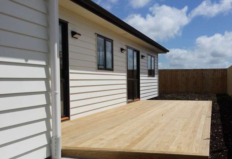 3 Kaki Lane Takanini_9