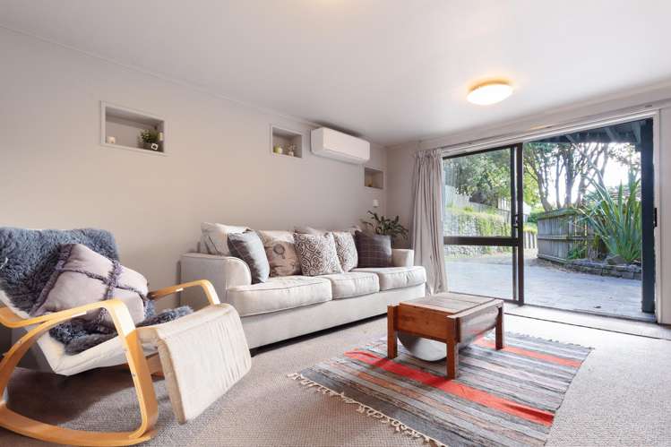 6 Menin Road Raumati South_13
