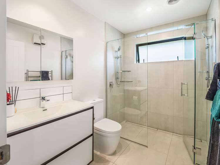 8 Whitehorn Drive Lincoln_17