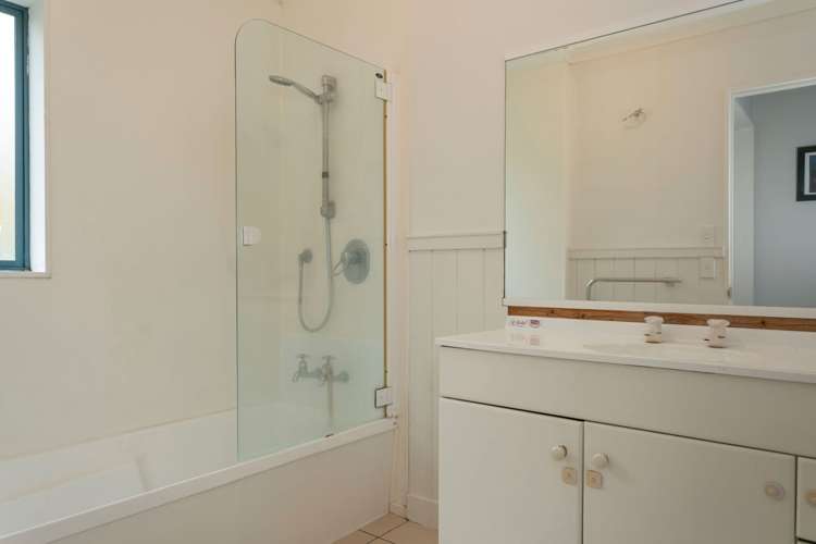 1/1171 Poihipi Road Oruanui_23