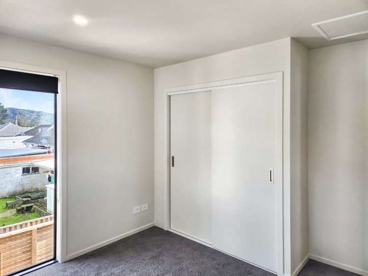 6/7 Wainuiomata Road 10629_6