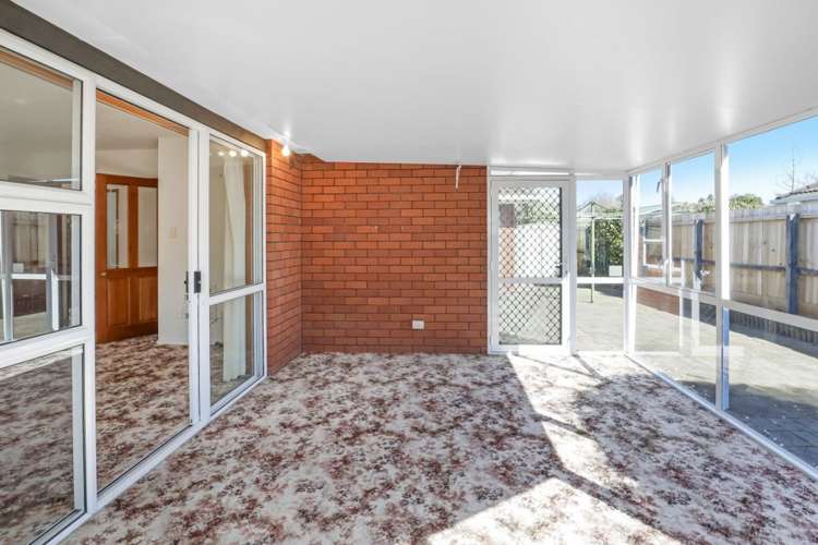 1/61A Strathfield Avenue Dallington_3