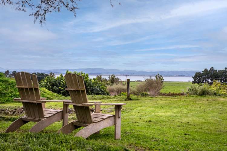 812 Western Lake Road Featherston_21