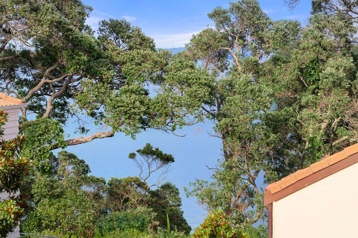 4/30 Clarence Road_1