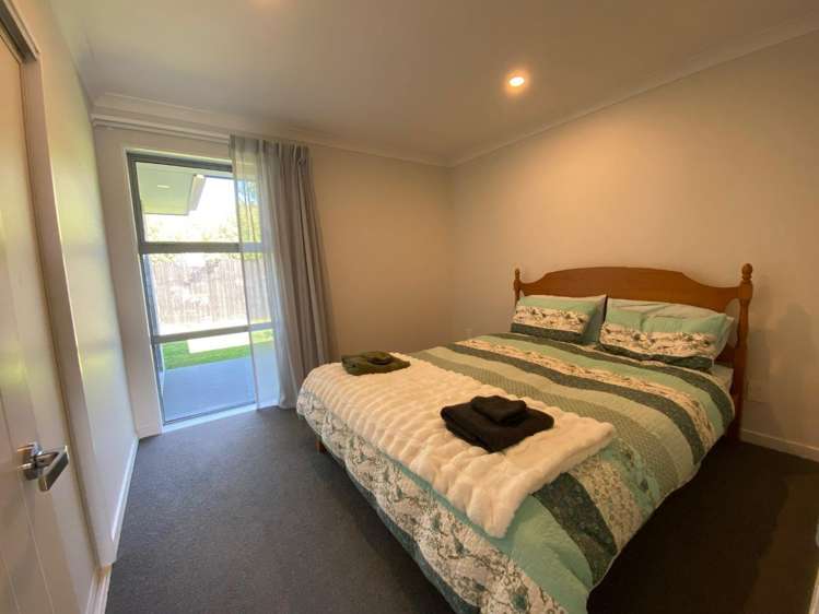 54 Suffolk Drive 11099_4