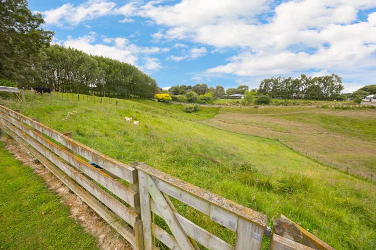 138 Greer Court Bunnythorpe_33