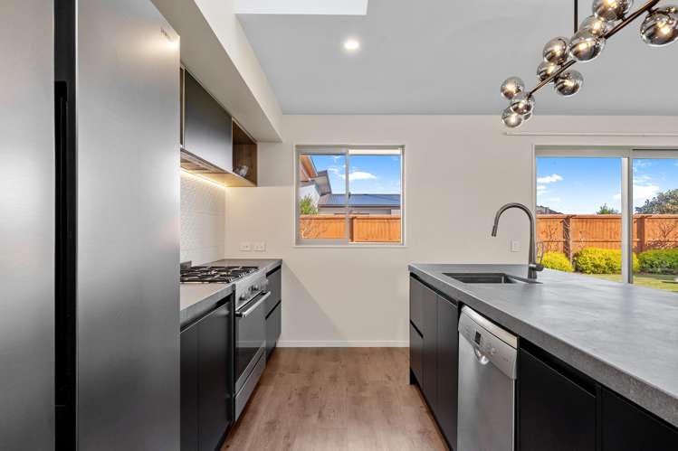 38 Halpin Drive Lincoln_4
