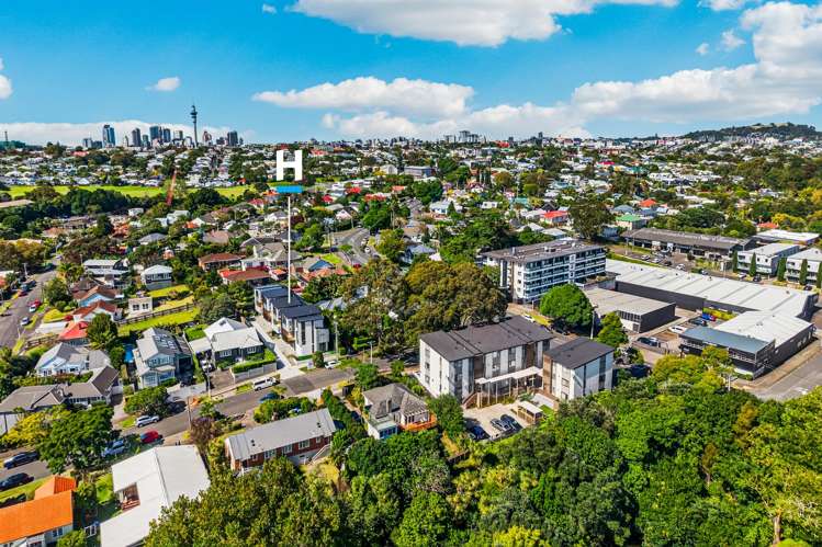 2&3/ 5 Parawai Crescent Ponsonby_23