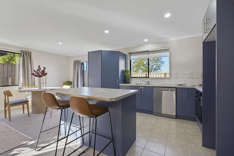 13 Bishopsworth Way Huntington_2