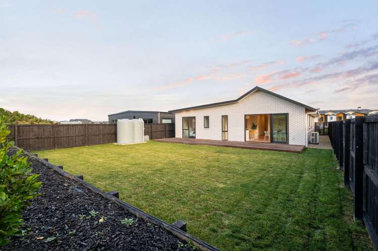 39 Overton Street Rototuna North_19