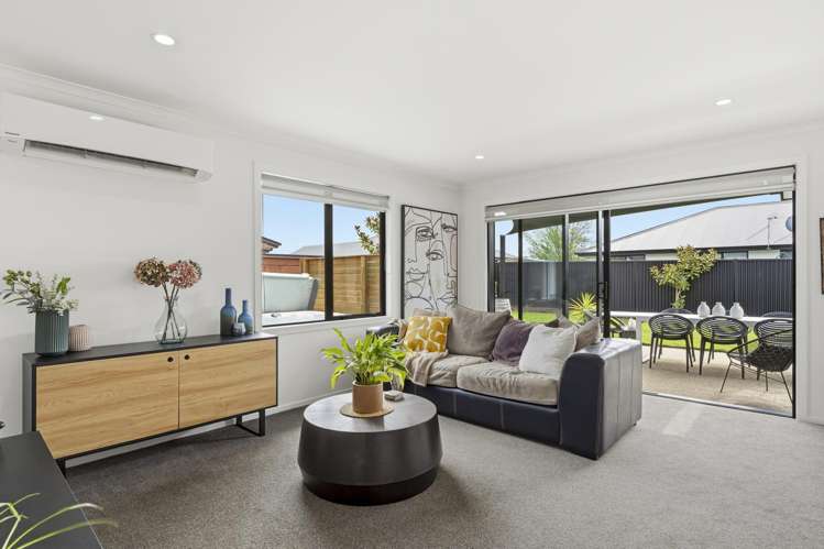 6 Tuwhare Lane Mosgiel_2