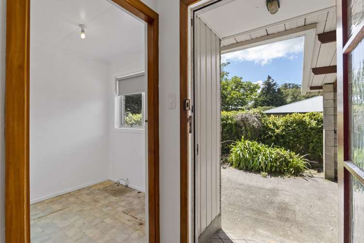9 Tawa Street Inglewood_8