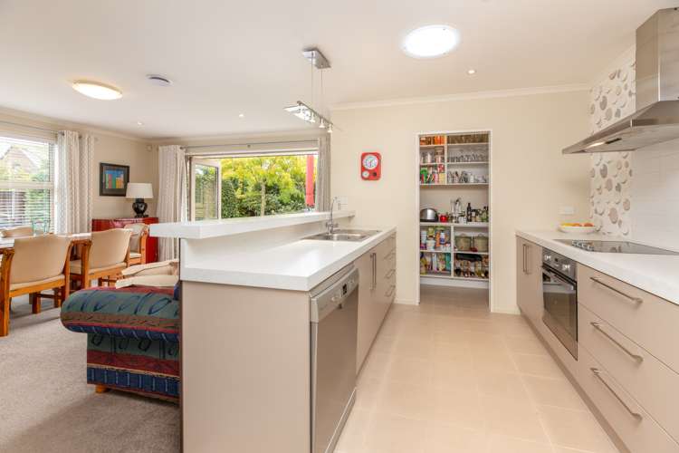 8 Staveley Street Avonhead_3