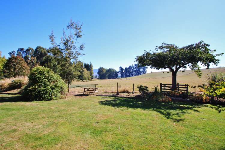 53 Pinnacle Road Gore Surrounds_23