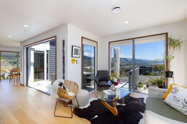 367 Princes Drive Britannia Heights_2