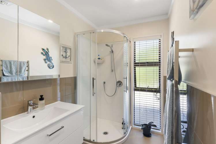 2/16 Imogene Way Half Moon Bay_24