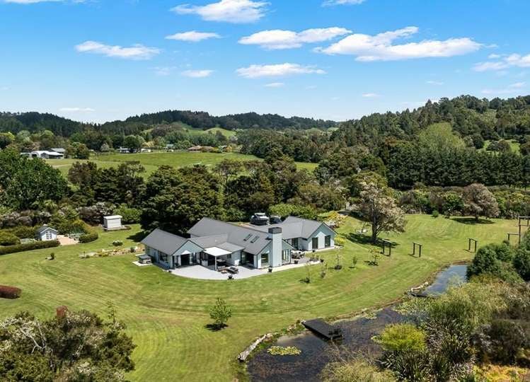 1164 Weranui Road Wainui_19