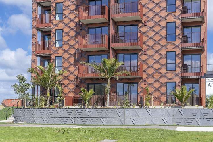 202/2B Te Ara Taurapa Point Chevalier_17