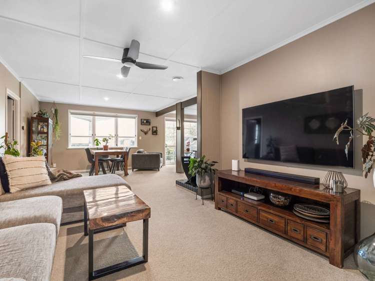 7 Totara Street Glenholme_9