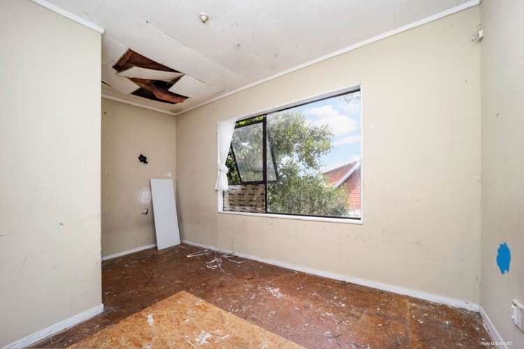 2/18 Elizabeth Drive West Harbour_9