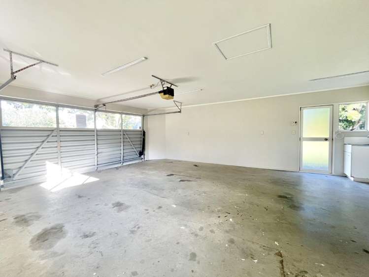 26 Dale Road 11428_14