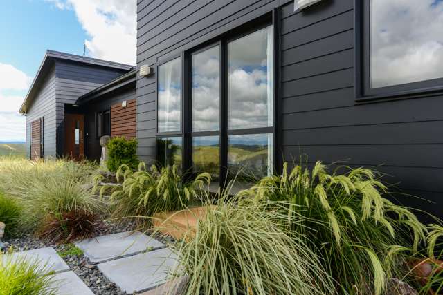 71 Pirau Road Fernhill_2