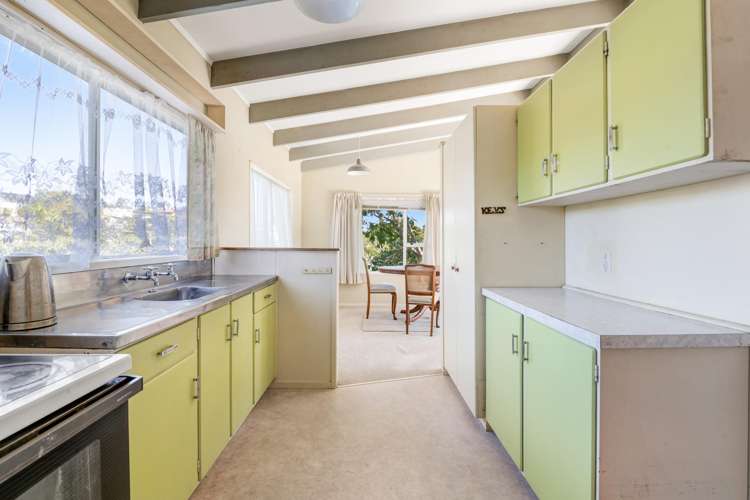 16 Pohutukawa Avenue Red Beach_7