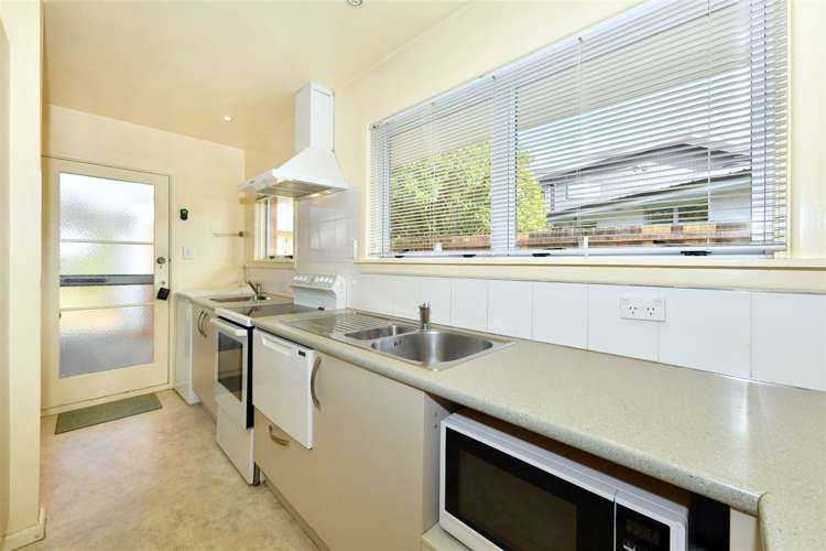 1/9 Lombard Place Avonhead_8