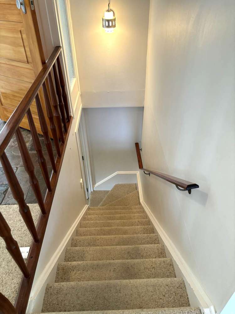 41 Rimutaka Place Titirangi_12